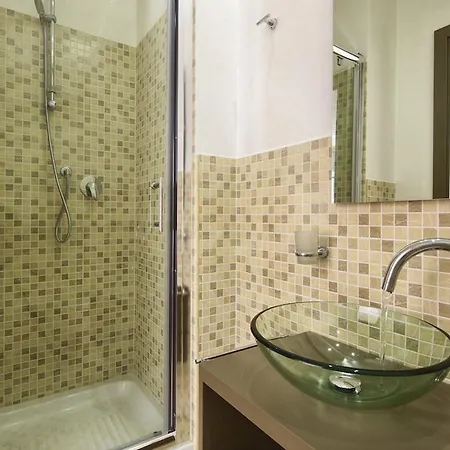 Porta Pia Pensión 2*